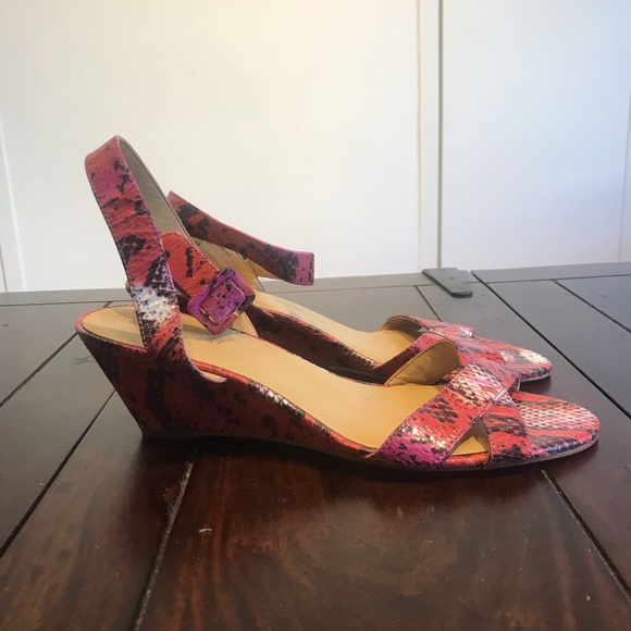 Nine West ankle strap animal print sandals - Picture 2 of 5